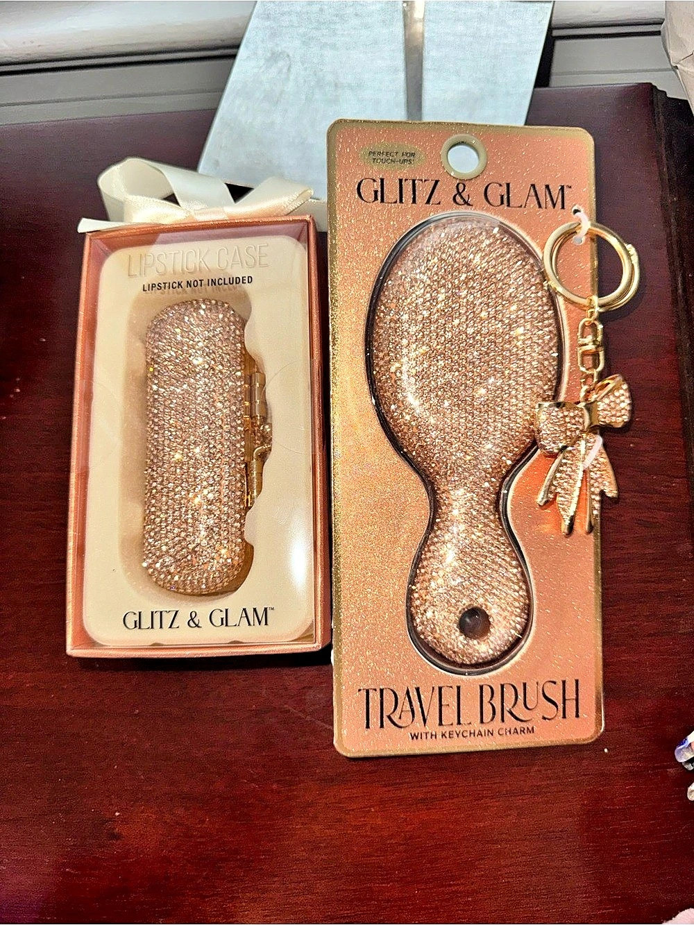 Glitz & Glam Travel Brush with Keychain Gold Travel Brush & Lipstick Case NWT